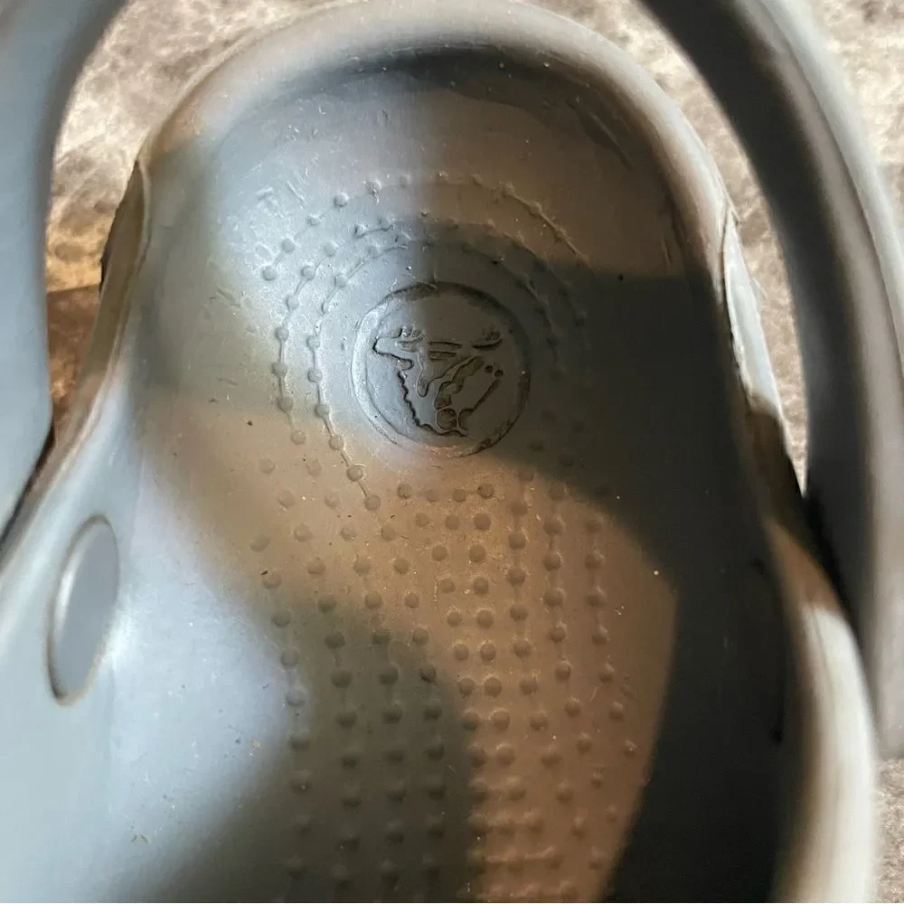 CROCS SHOES